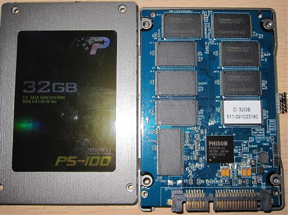 Internal view of the Patriot PS-100 32GB