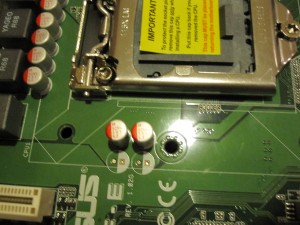 ASUS P7F-E Motherboard Screw Heatsink Proximity