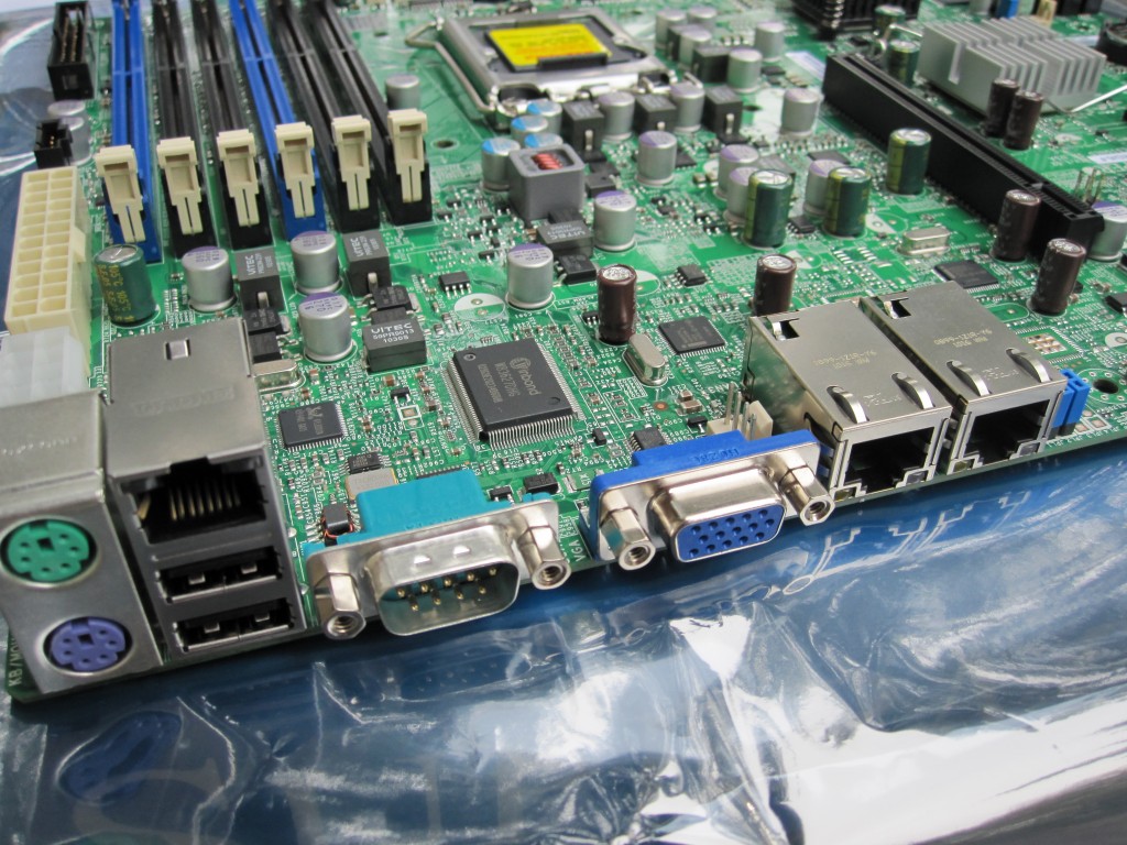 Supermicro X8SI6-F Dual Integrated Intel LAN