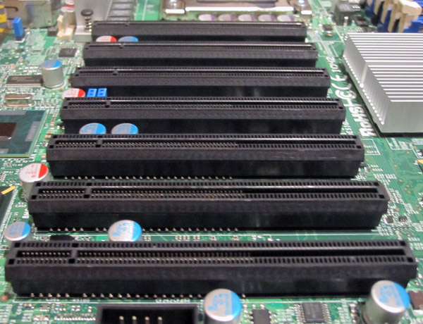 Supermicro X8DTH-6F 7x PCIe x8 Electrical x16 Physical Slots