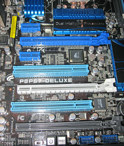 ASUS P8P67 Deluxe Expansion Slots