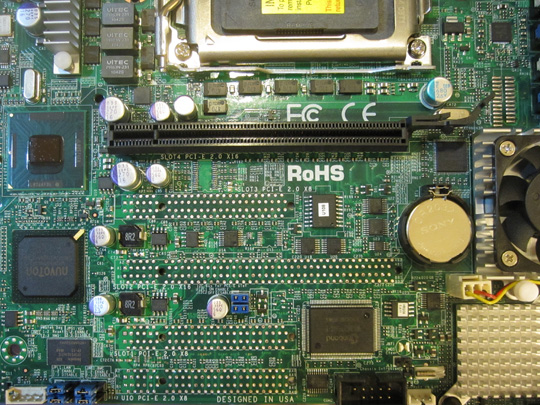 Supermicro H8QGi+-F PCIe x16 slot