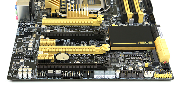 ASUS Z87 WS PCIe Power Buttons and USB