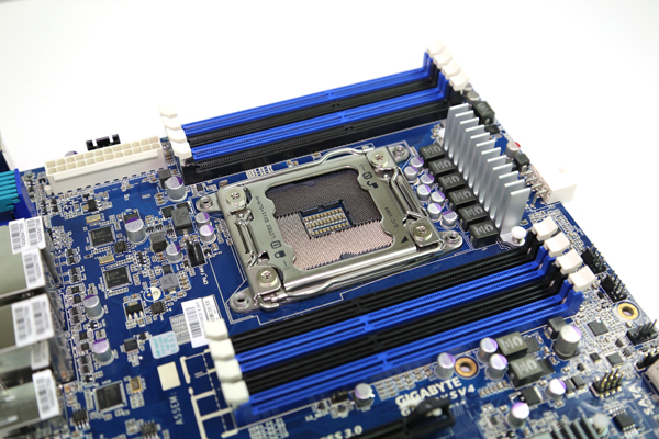 Gigabyte GA-6PXSV4 Review – Quad LAN UP Motherboard