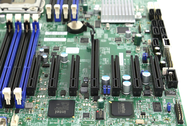 Supermicro X9DRH-IF-NV Review – NVRAM Capable Motherboard
