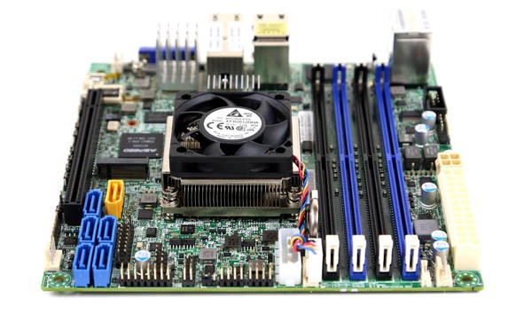 Supermicro X10SDV-TLN4F Xeon D-1540 and Memory