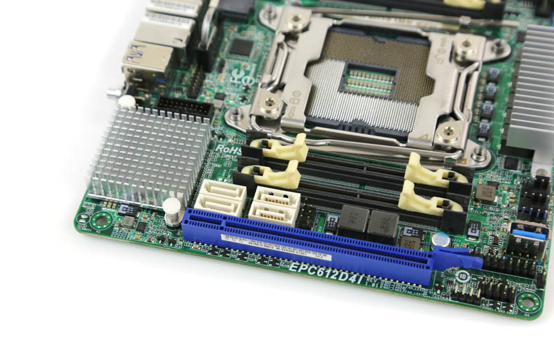 ASRock Rack EPC612D4I - PCIe SATA SODIMM
