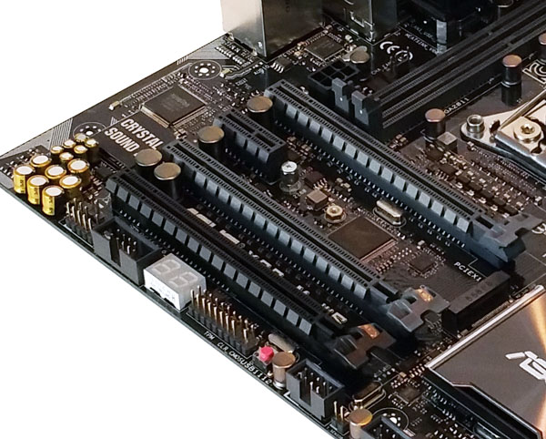 ASUS X99-M WS PCIe Slots