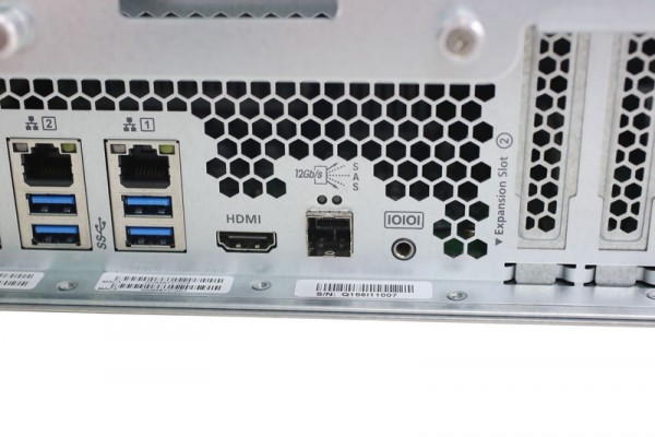 QNAP TVS-EC1280U-SAS-RP - SFF-8644 console USB 3 HDMI