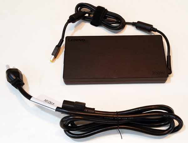 Lenovo ThinkPad P70 - Power Adapter