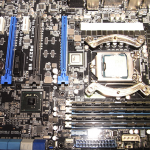 ASUS P8Z77 WS heatsinks removed