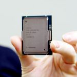 Intel Xeon E7 V3 Chip Shot