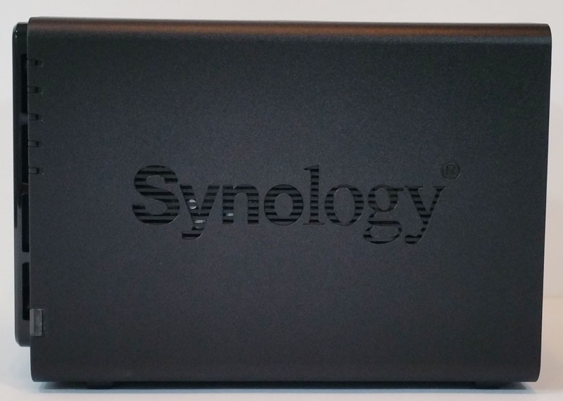 Synology DS916 Side