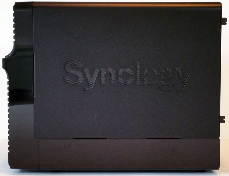 Synology DS416j Side