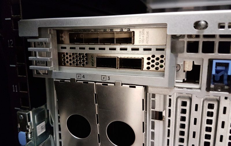 Dell PowerEdge R930 PCIe Expansion Above PSUs With Networkin