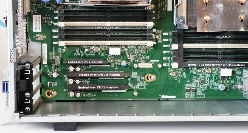 Lenovo X3500 M5 5464EEU PCIe Slots Bottom