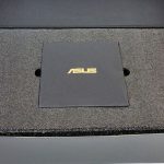 ASUS ROG STRIX GeForce GTX 1080 TI OC Retail Box Open