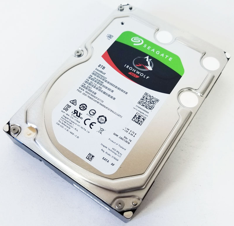 Synology DS1517+ Seagate Ironwolf HDD
