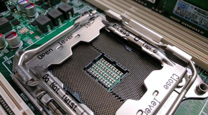 HPE ProLiant DL60 Gen9 Review: A Look into a 1U Cost Optimized Server HPE DL60 Gen9 CPU Socket