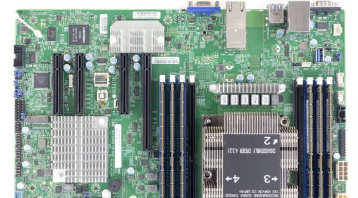 Intel Xeon Gold 6134 Benchmarks and Review Supermicro X11SPH NCTF Overview With RAM And Heatsink