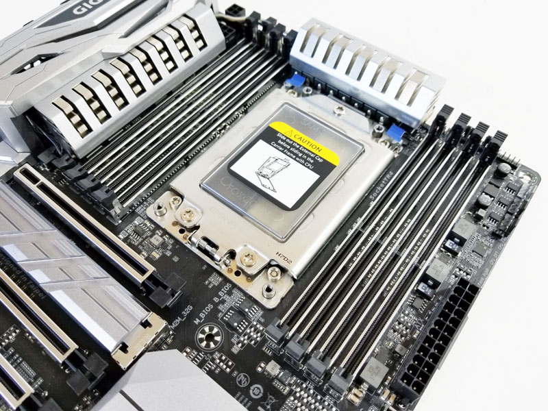 Gigabyte X399 Designare EX Memory Slots And TR4 Socket