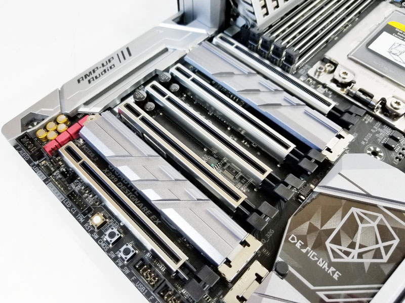 Gigabyte X399 Designare EX PCIe Slots