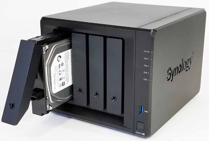 Synology DS918+ Installing Hard Drive