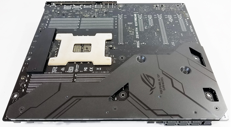 ASUS X399 Zenith Extreme Back