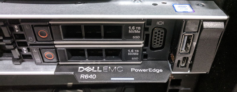 Dell EMC PowerEdge R640 Front IO