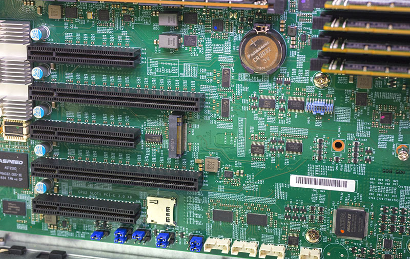 Supermicro H11DSi NT PCIe