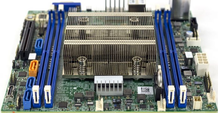 Supermicro X11SDV 4C TLN2F CPU Heatsink Airflow And DIMMs