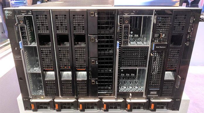 Hardware Behind the WowerEdge Dell EMC PowerEdge MX Innovation Dell EMC PowerEdge MX Front