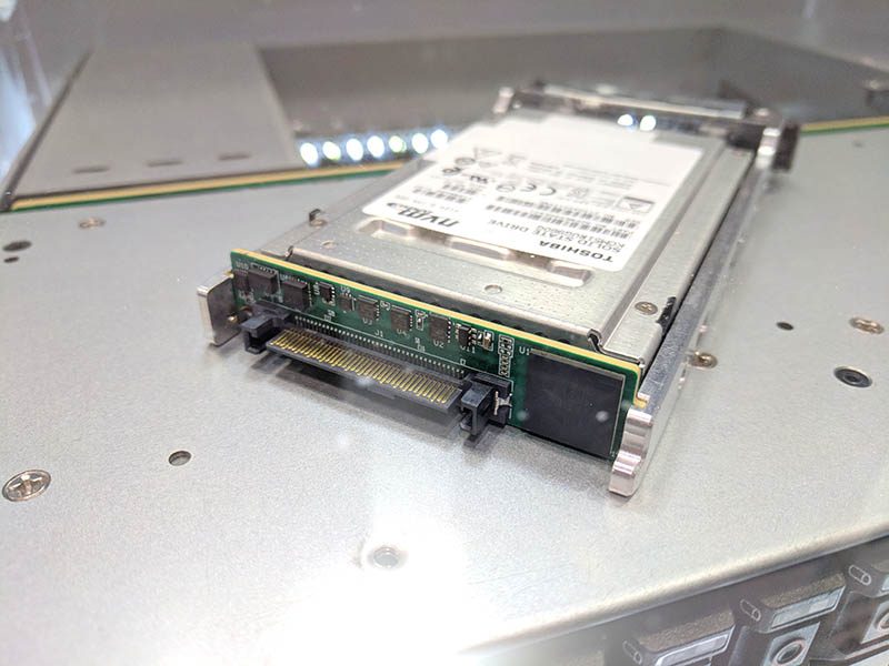 Marvell 25GbE NVMeoF Adapter Toshiba SSD In Booth