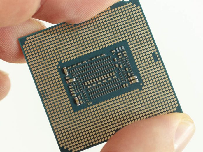 Intel Xeon E 2100 Pads In Hand