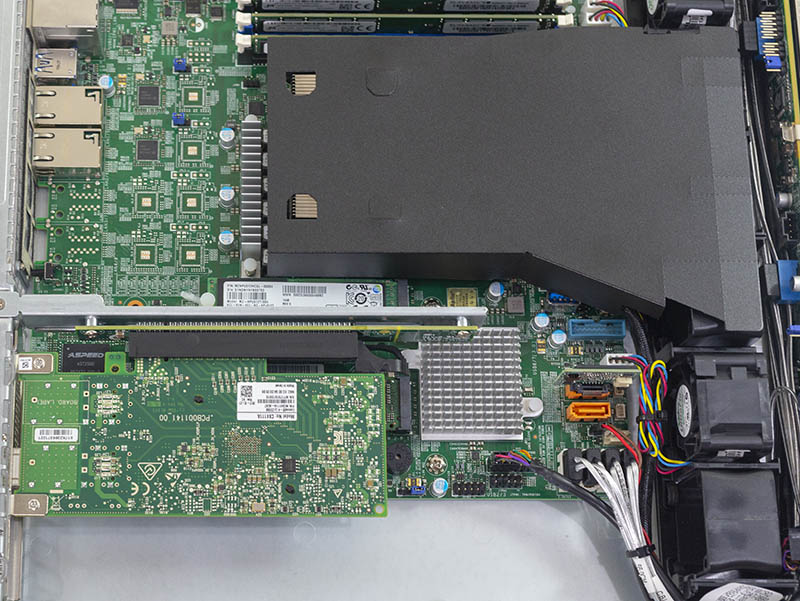 Supermicro SYS 5019C MR Mellanox 25GbE NVMe SSDs And Air Shroud Installed