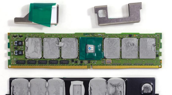 Intel Optane DCPMM Coming to Workstations Intel Optane DC Persistent Memory Green Controller Side