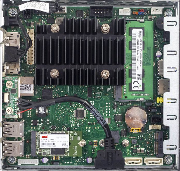 Fujitsu D3544 S Internal Overview Configured