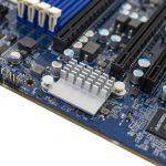 Gigabyte MZ01 CE0 VGA NIC BMC