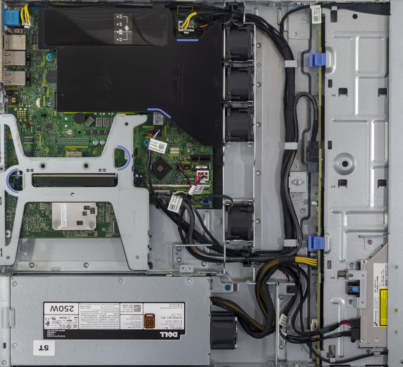 Dell EMC PowerEdge R240 Internal Top View