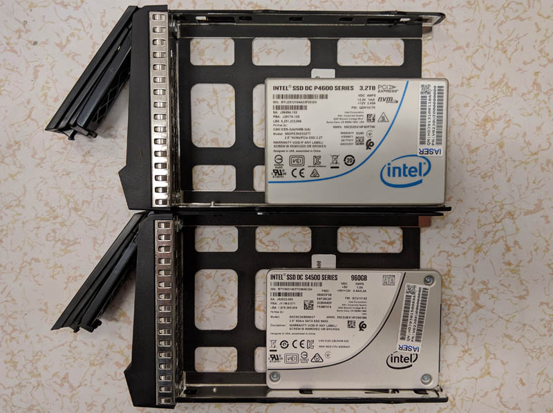 Inspur Systems NF5468M5 Drive Trays NVMe And SAS SATA