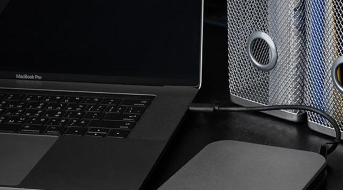 SilverStone MMS02 2.5″ Drive To USB 3.1 Type-C Enclosure Review SilverStone MM02