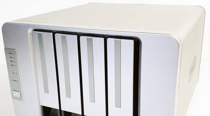 TerraMaster F4-421 Review 4-Bay NAS for SMB Users TerraMaster F4 421