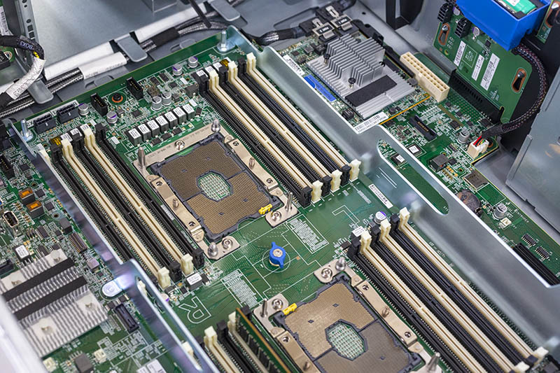 HPE ProLiant ML350 Gen10 Intel Xeon Scalable Sockets And DIMM Slots