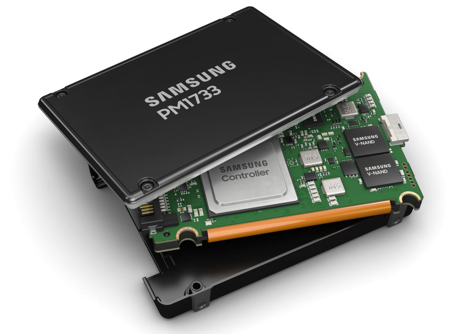 Samsung PM1733 PCie Gen4 NVMe SSD U.2