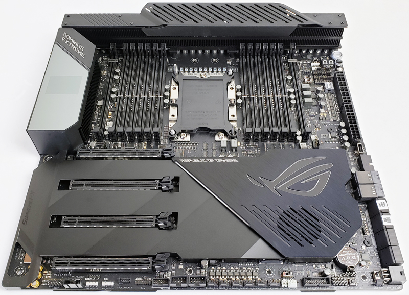 ASUS ROG Dominus Extreme Top