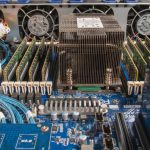 Gigabyte R272 Z32 CPU And RAM