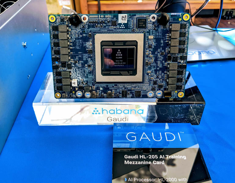 Habana Labs Gaudi HL205 Mezzanine Card With HL 2000