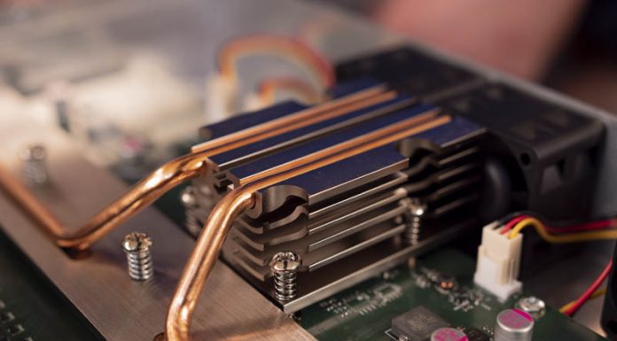 MikroTik CRS312-4C+8XG-RM 12-Port 10GbE Switch Review MikroTik CRS312 4C 8XG RM Heat Sink