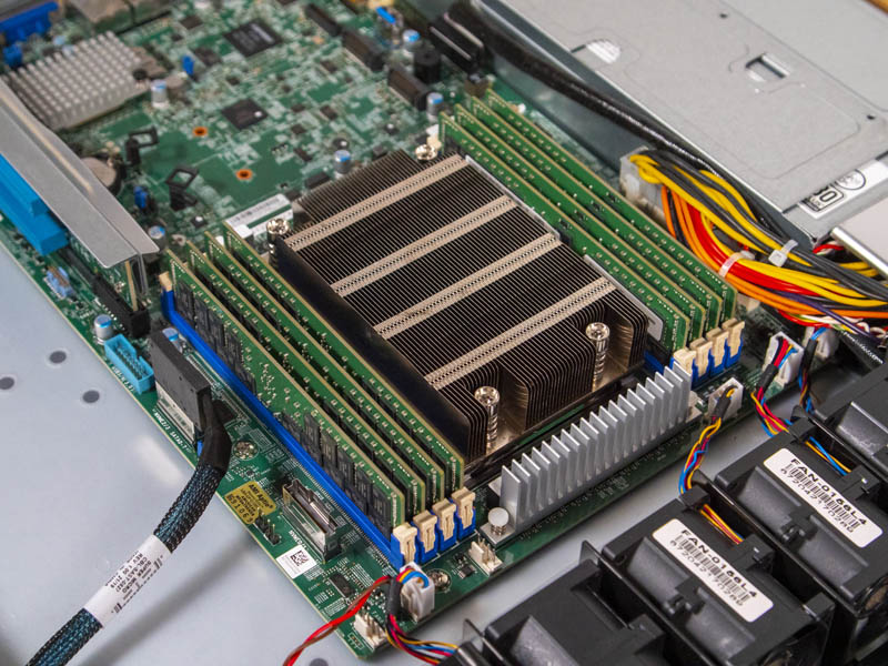 Supermicro AS 1014S WTRT CPU And Memory