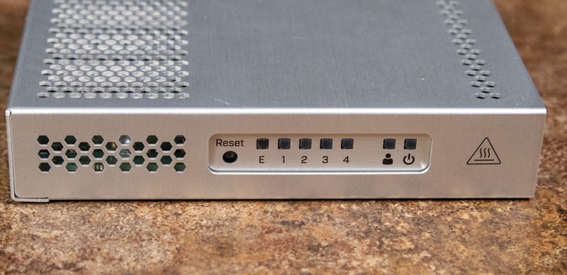 MikroTik CRS305-1G-4S+IN Review 4-Port Must-Have 10GbE Switch